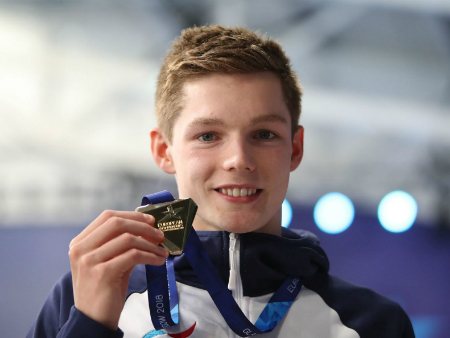 Duncan Scott with gold medal at European Championships